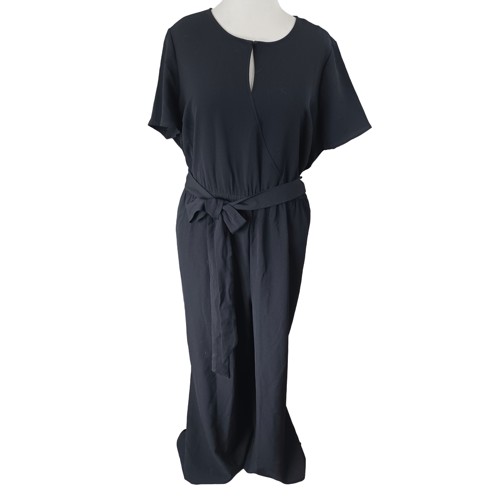LANE BRYANT JUMPSUIT WITH TIE BELT SIZE 22